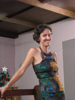 01 Laurence En Tenue Africaine